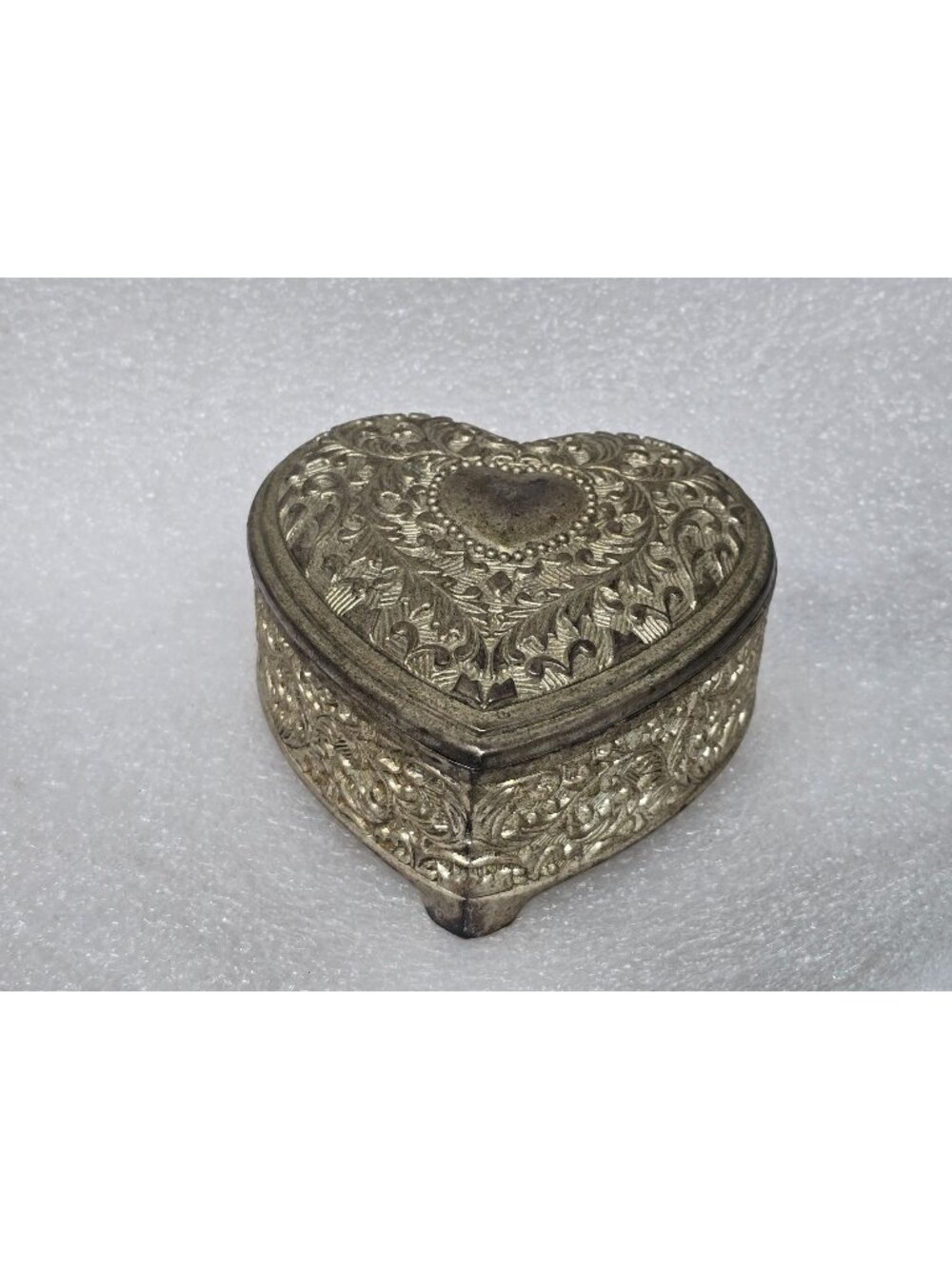 Vintage Heart Shaped Embossed Metal Jewelry Trinket Box Ornate Floral Design